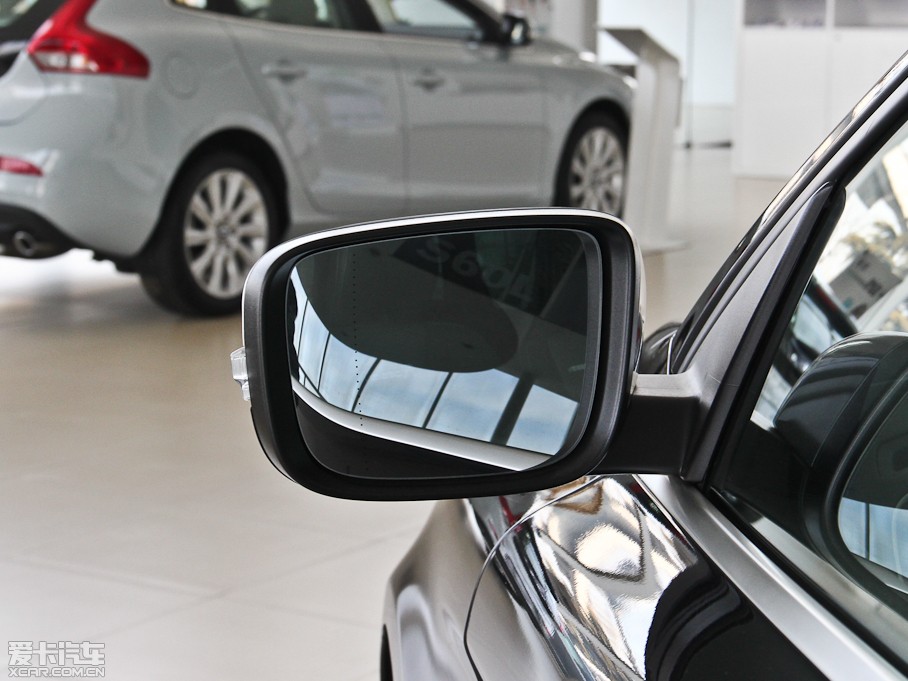 2014֠XC60(M) 2.0T R-Design T5\Ӱ