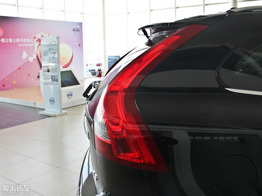 2014֠XC60(M) 2.0T R-Design T5\Ӱ
