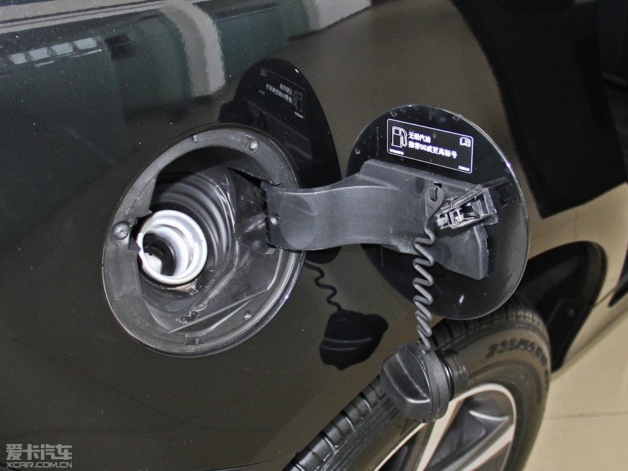 2014֠XC60(M) 2.0T R-Design T5\Ӱ