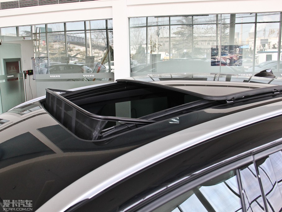 2014֠XC60(M) 2.0T R-Design T5\Ӱ