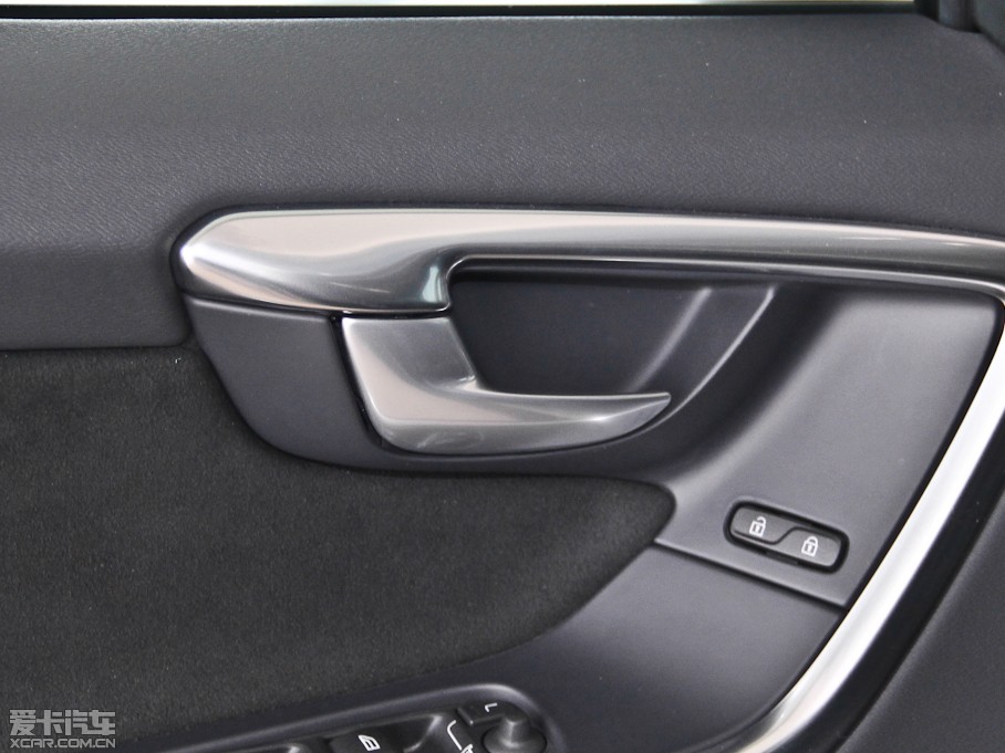 2014֠XC60(M) 2.0T R-Design T5\Ӱ