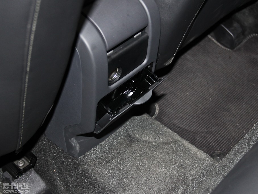 2014֠XC60(M) 2.0T R-Design T5\Ӱ