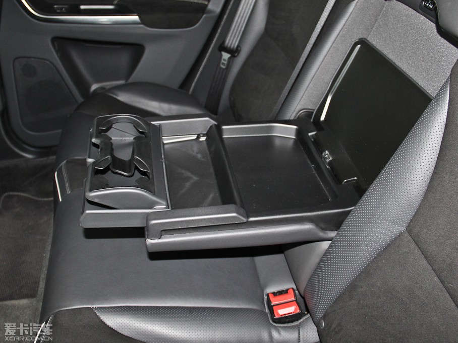 2014֠XC60(M) 2.0T R-Design T5\Ӱ