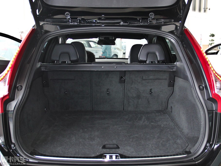 2014֠XC60(M) 2.0T R-Design T5\Ӱ