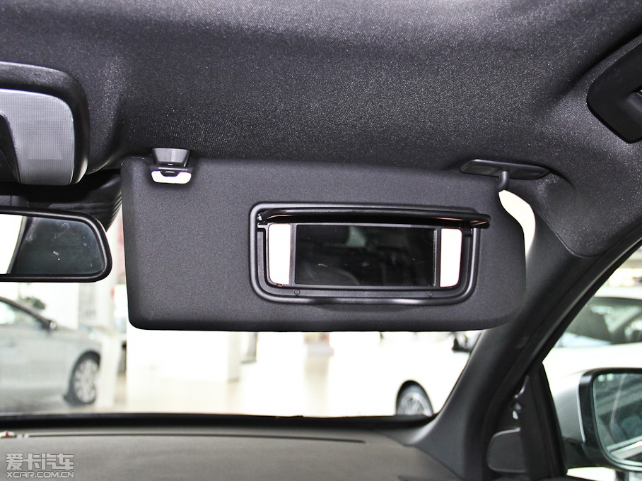 2014֠XC60(M) 2.0T R-Design T5\Ӱ