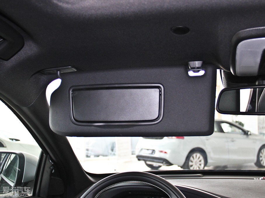 2014֠XC60(M) 2.0T R-Design T5\Ӱ