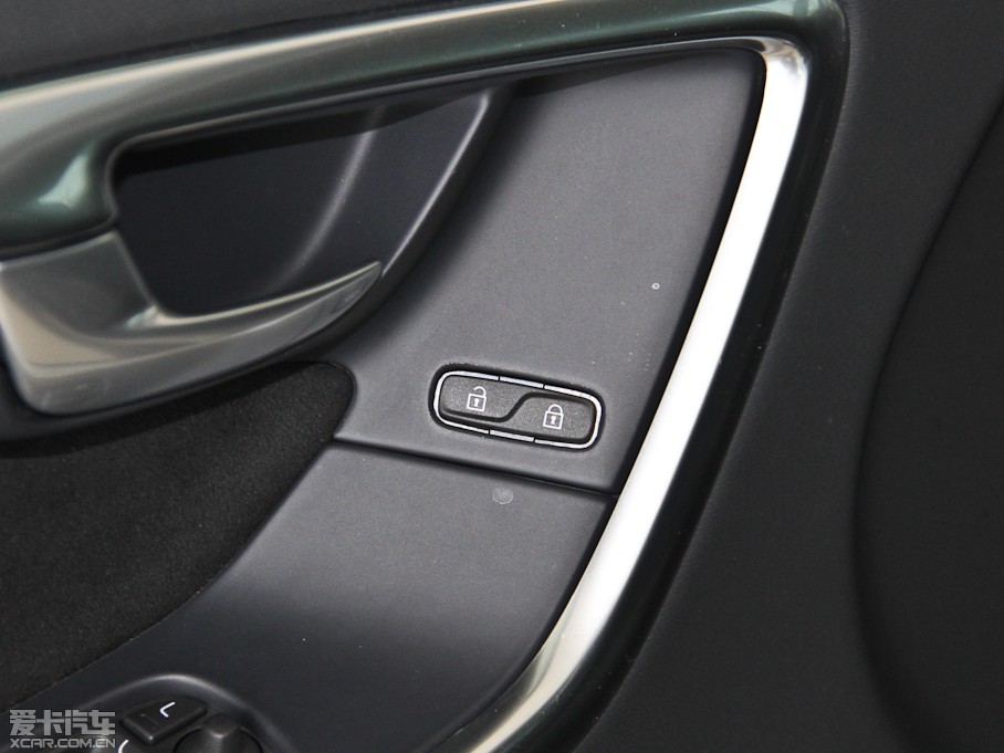 2014֠XC60(M) 2.0T R-Design T5\Ӱ