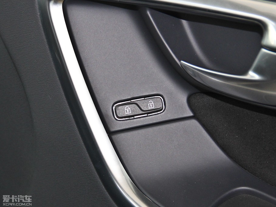 2014֠XC60(M) 2.0T R-Design T5\Ӱ