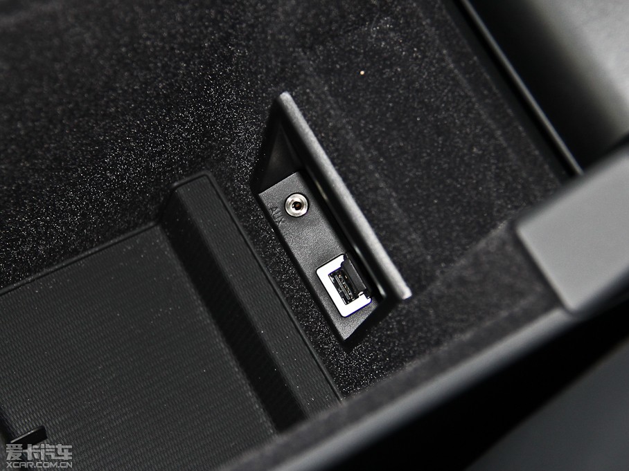 2014֠XC60(M) 3.0T T6Ű