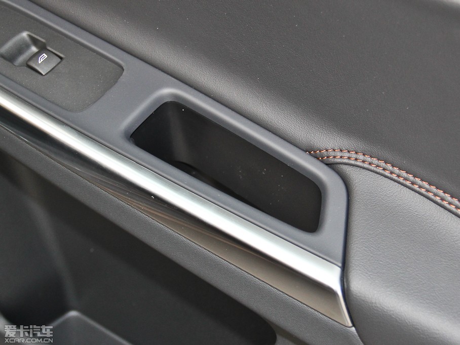 2014֠XC60(M) 3.0T T6Ű