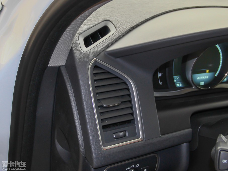 2014֠XC60(M(jn)) Ŀ 2.0T T5 Ű