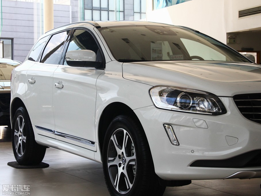 2014֠XC60(M) 2.0T T5Ű