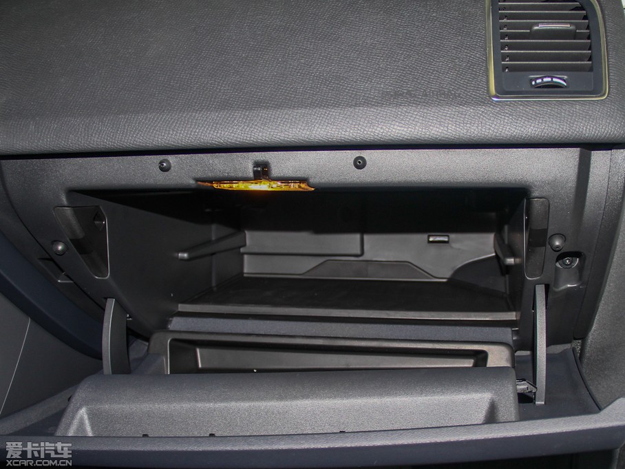 2014֠XC60(M) 2.0T T5Ű