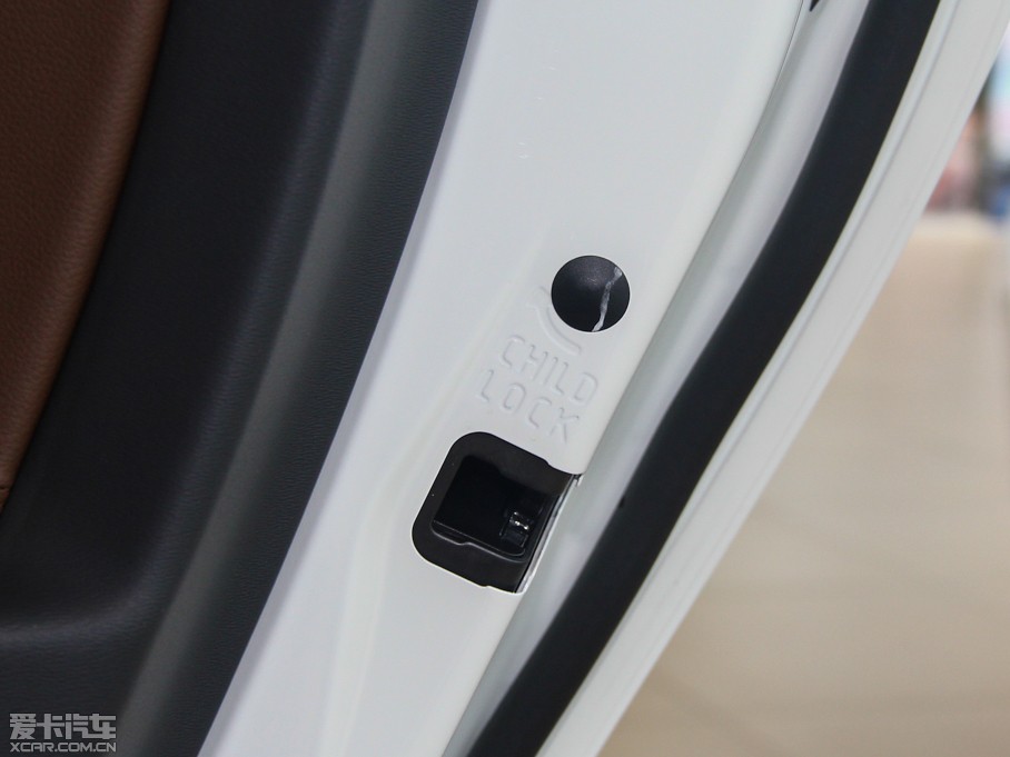 2014֠XC60(M) 2.0T T5Ű