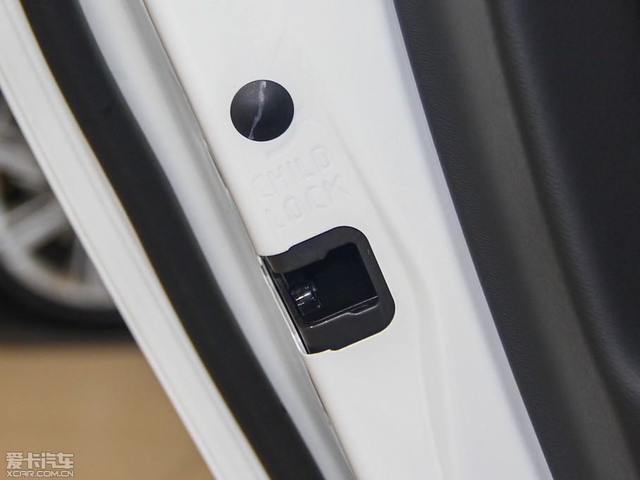 2014֠XC60(M) 2.0T T5Ű