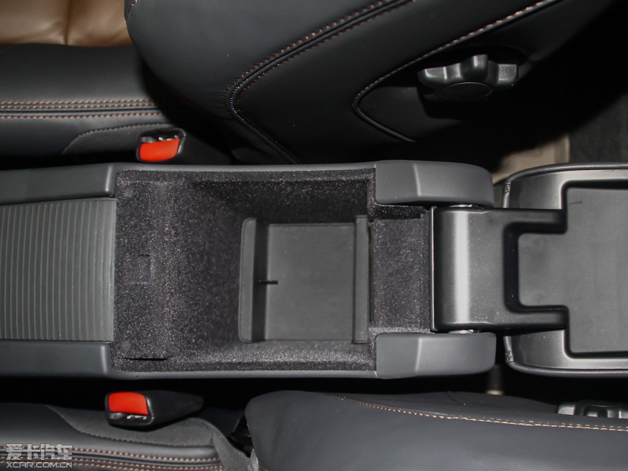 2014֠XC60(M) 2.0T T5Ű