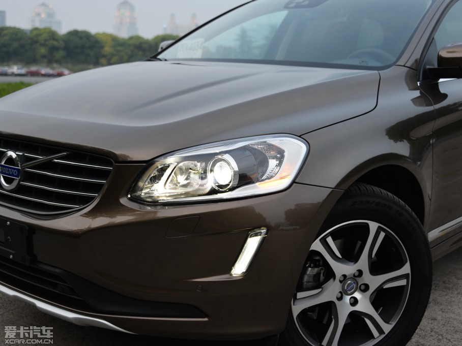 2014ֶXC60() Ŀ 2.0T T5 ˶