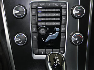 20142.0T R-Design T5\Ӱ {{