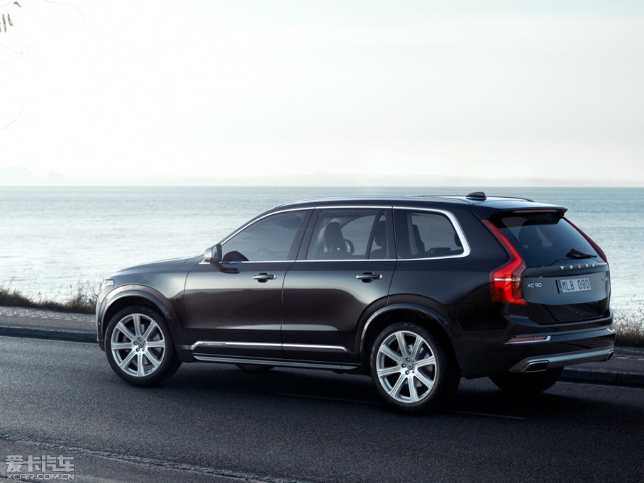 2015���֠���XC90 ������