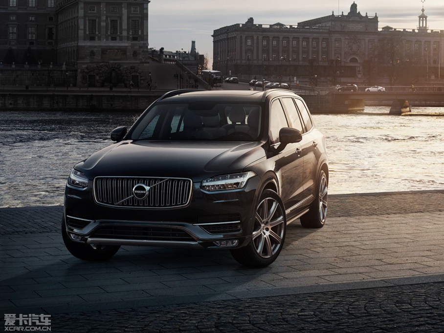 2015���֠���XC90 ������