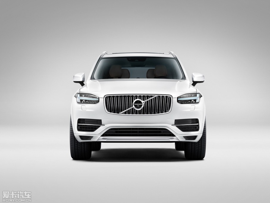 2015���֠���XC90 ������