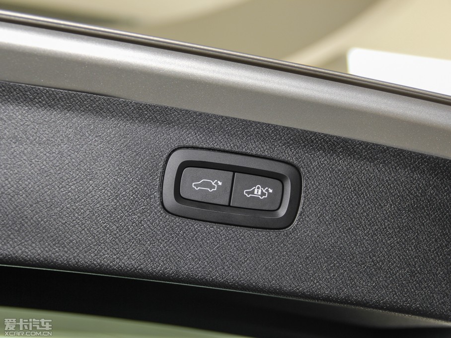 2015֠XC90 T6 Ű 5