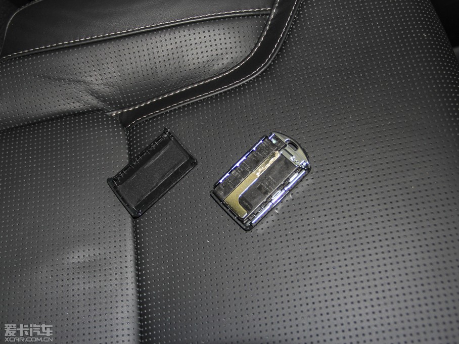 2015֠XC90 T6 Ű 5