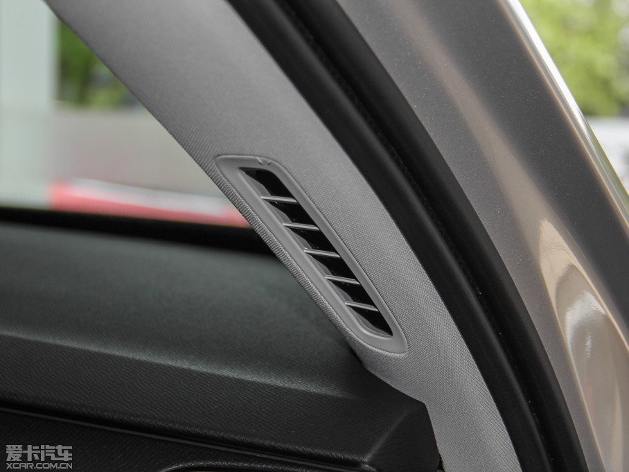 2015֠XC90 T6 Ű 5
