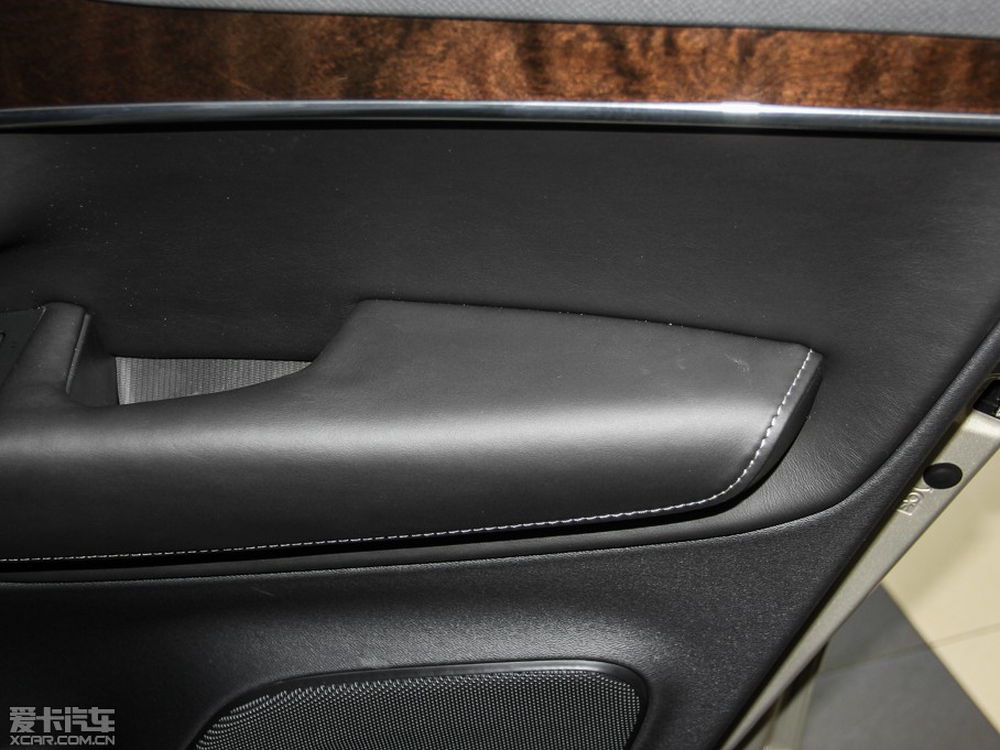 2015֠XC90 T6 Ű 5