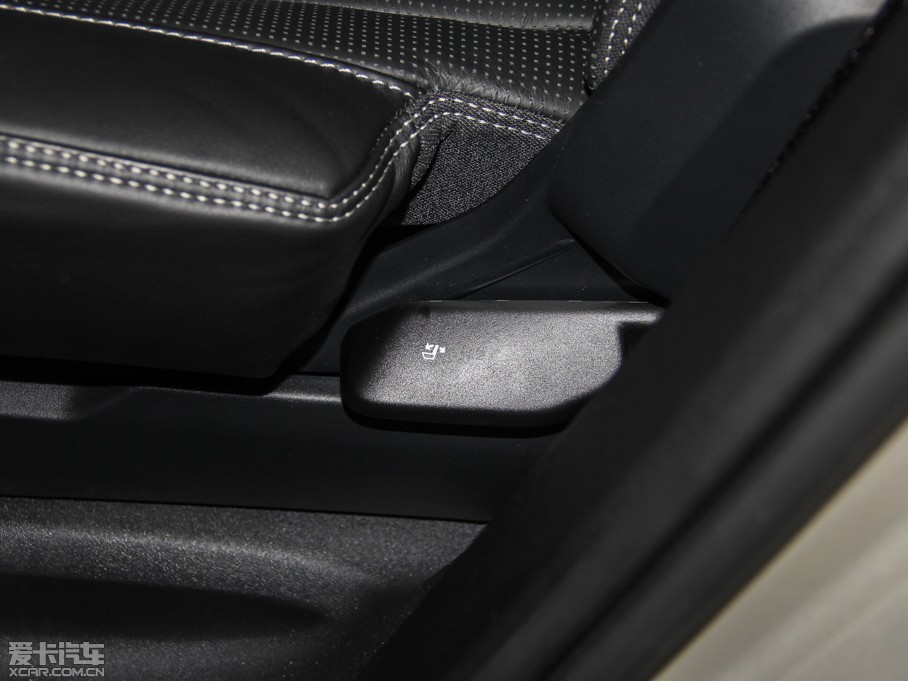 2015֠XC90 T6 Ű 5