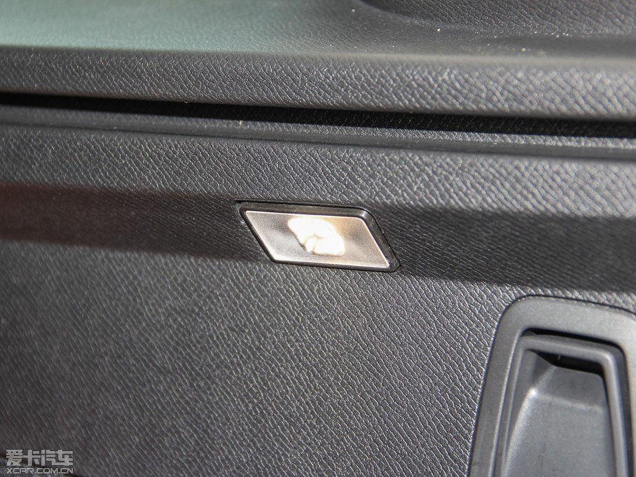 2015֠XC90 T6 Ű 5