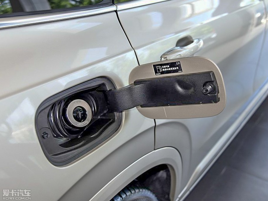 2015֠XC90 T6 Ű 5