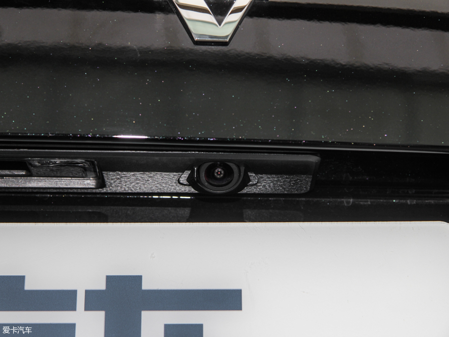 2015֠XC90 T6  5