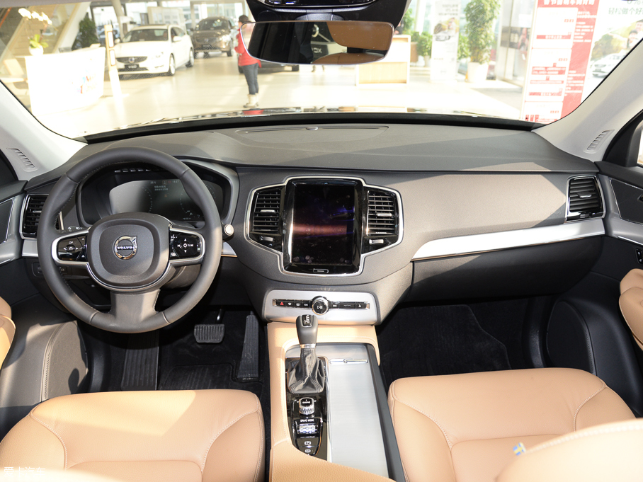 2015���֠���XC90 T6 ���ݰ� 7��