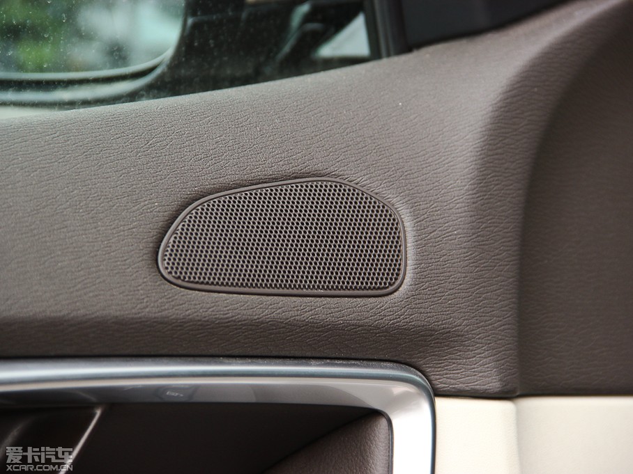 2014���֠���V40 2.0T T5 �����