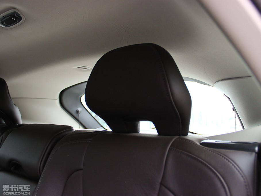 2014���֠���V40 2.0T T5 �����