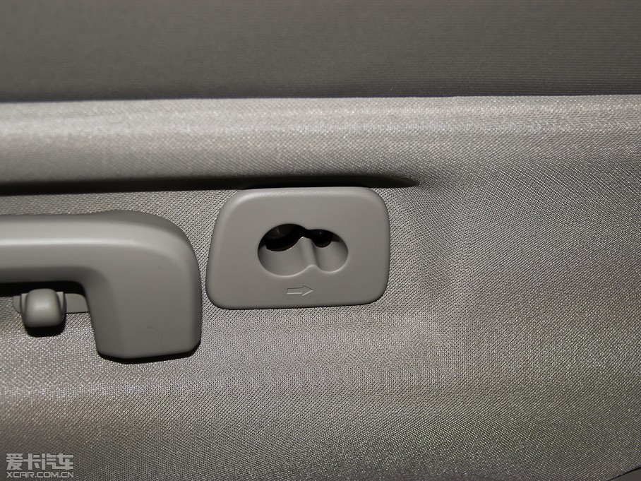 2014���֠���V40 2.0T T5 �����