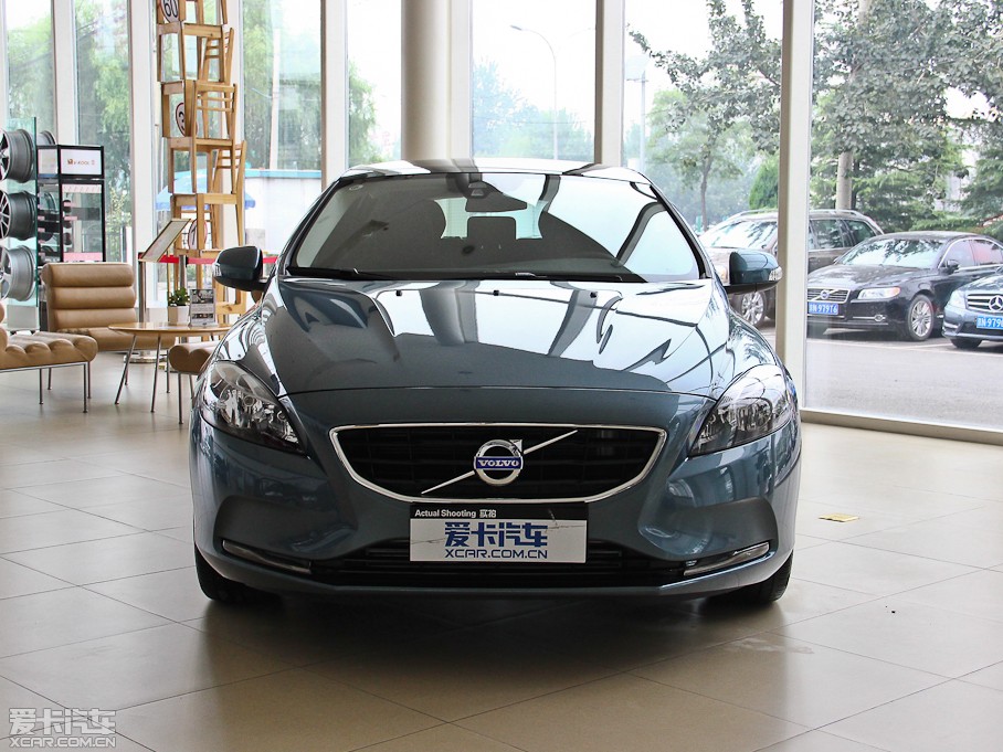 2014֠V40 2.0T ݰ