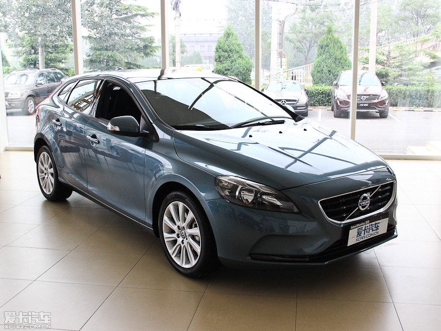 2014֠V40 2.0T ݰ