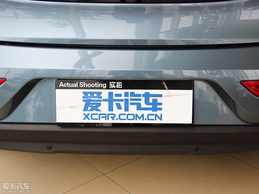 2014���֠���V40 2.0T ���ݰ�