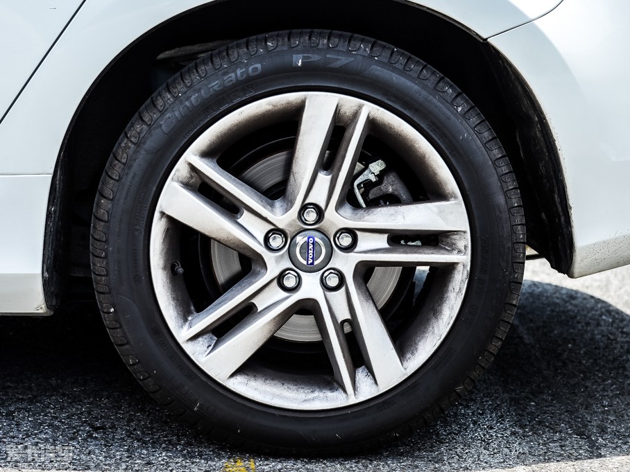 2015֠V60 2.0T T5 Ű