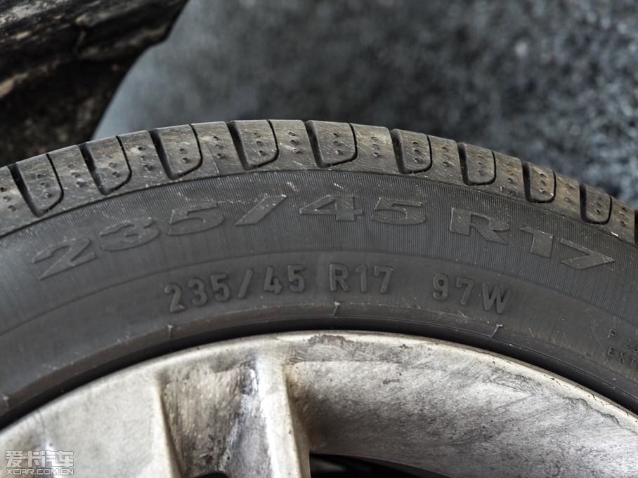 2015֠V60 2.0T T5 Ű