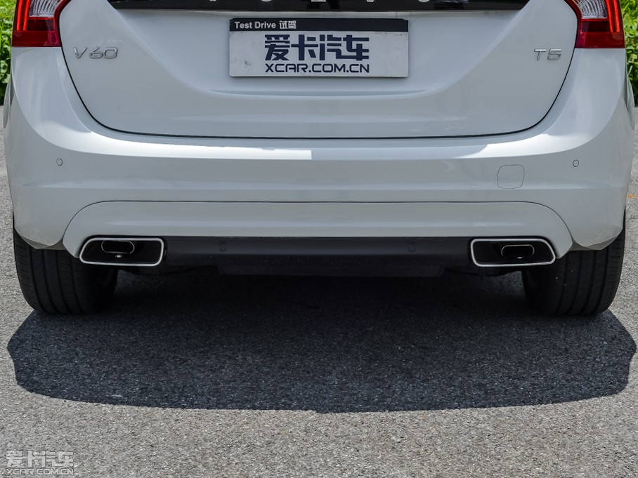 2015֠V60 2.0T T5 Ű