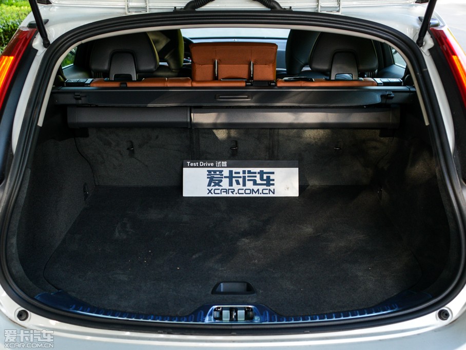 2015֠V60 2.0T T5 Ű