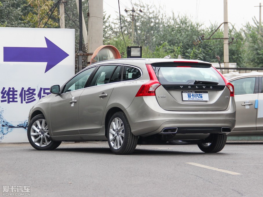 2015֠V60 2.0T T5 ݰ