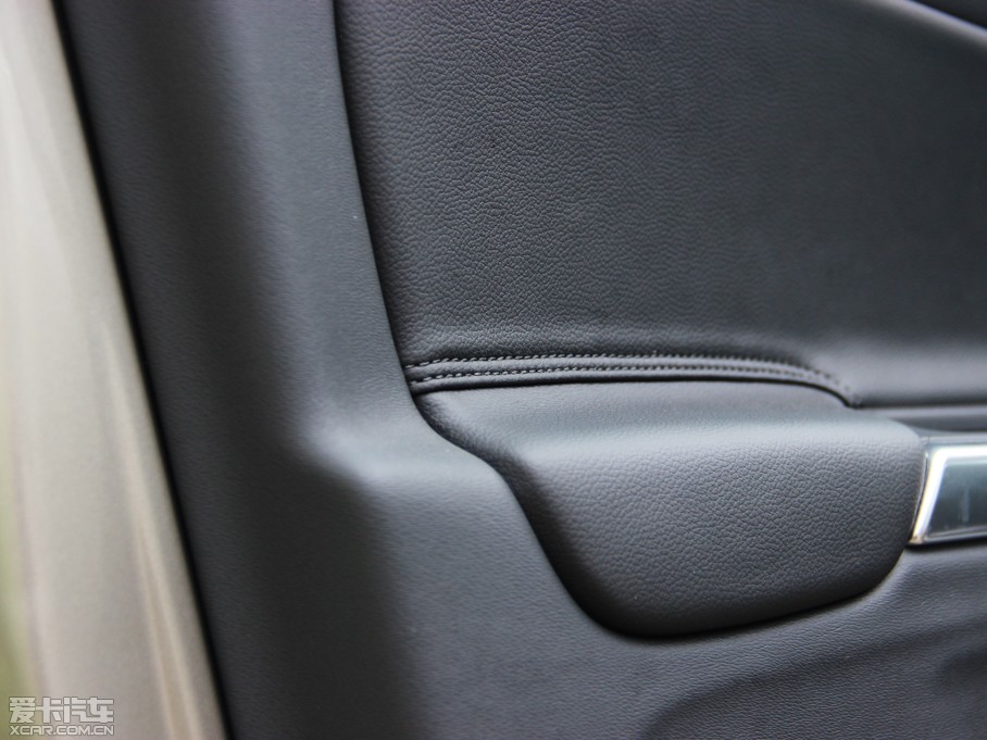 2015֠V60 2.0T T5 ݰ