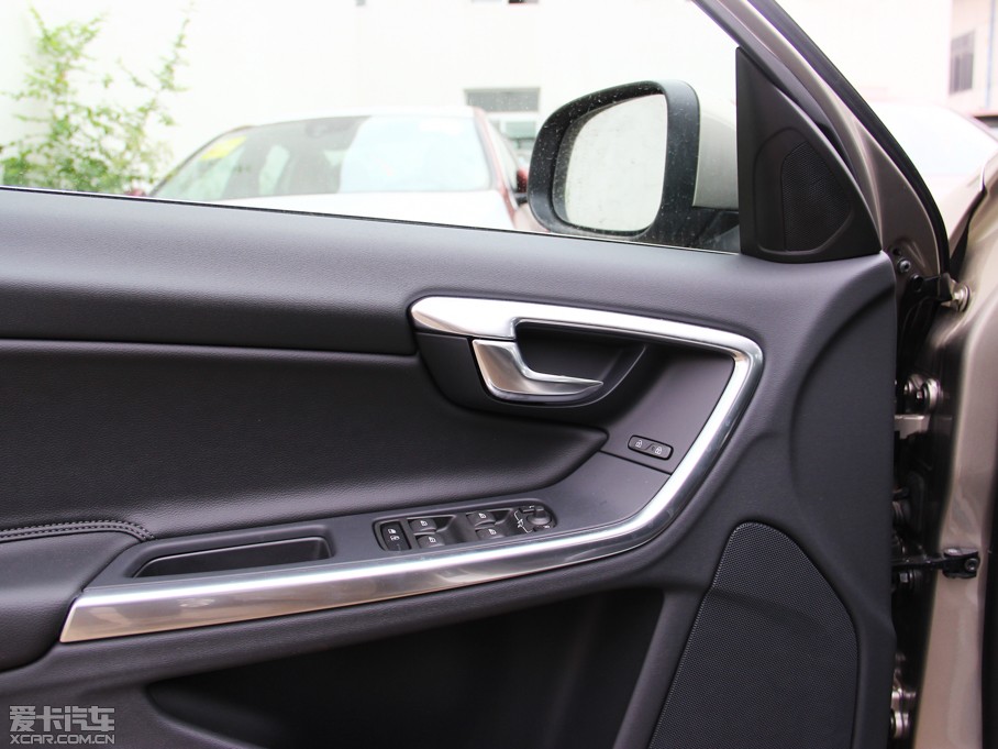 2015֠V60 2.0T T5 ݰ