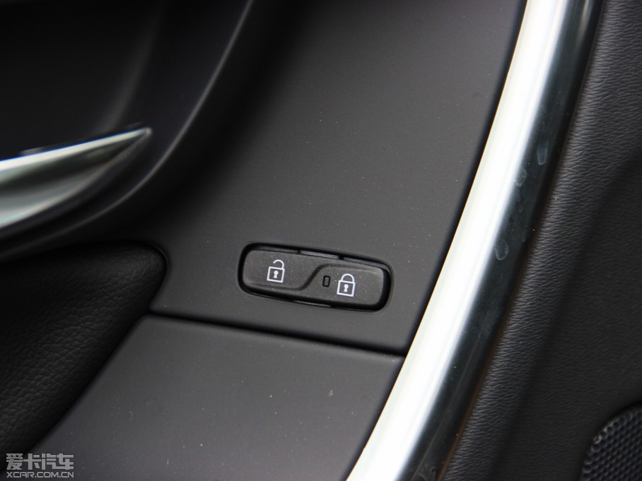 2015֠V60 2.0T T5 ݰ