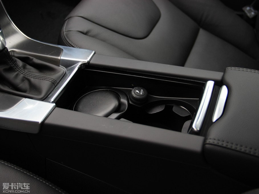 2015֠V60 2.0T T5 ݰ