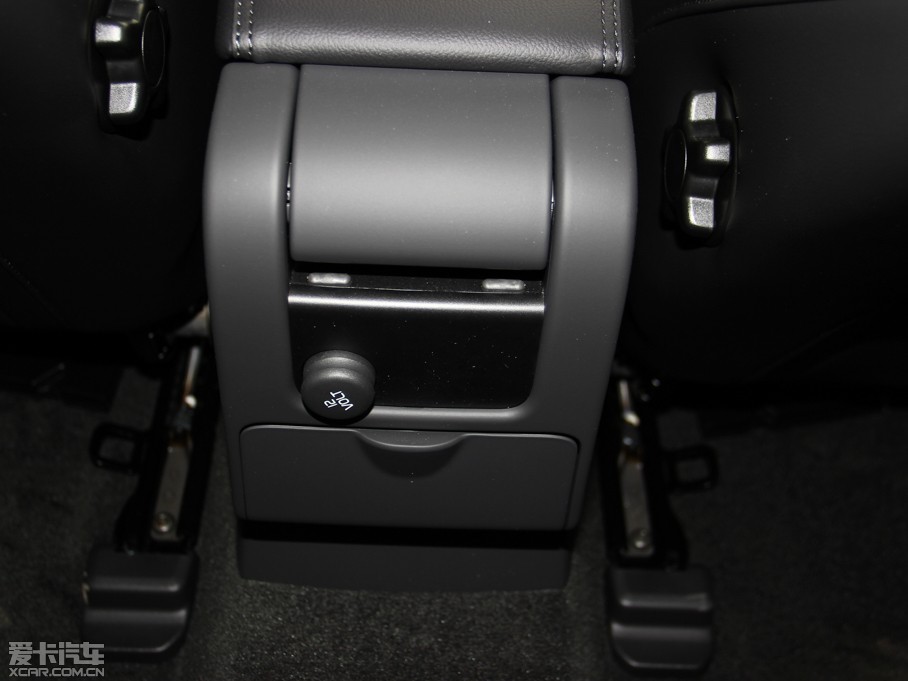 2015֠V60 2.0T T5  \Ӱ